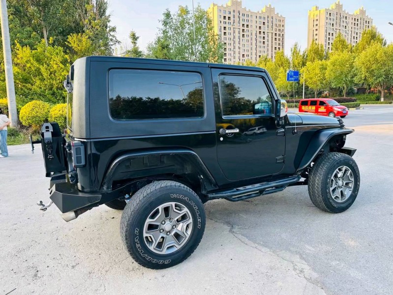 沈阳10年Jeep牧马人6