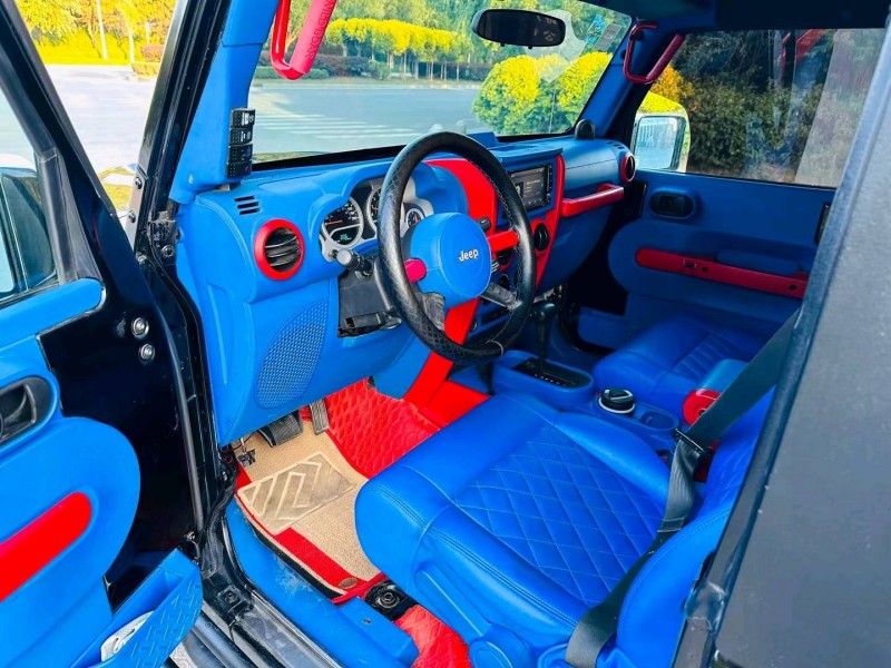 沈阳10年Jeep牧马人9