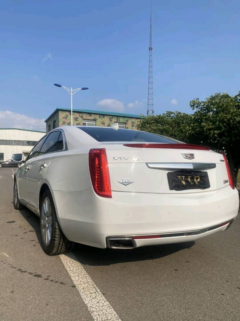 沈阳17年凯迪拉克XTS8