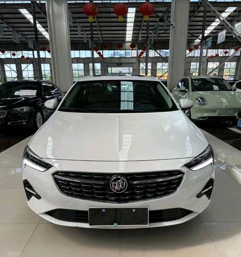 珠海22年别克君威1