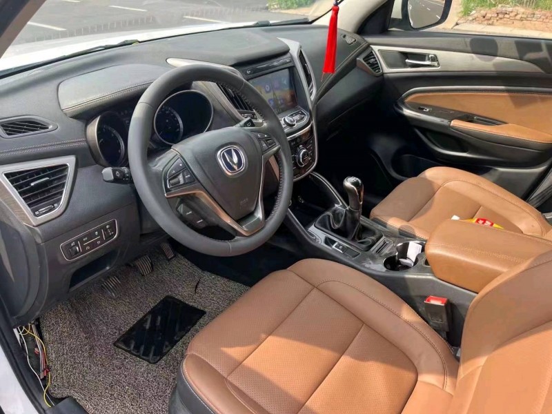 东营18年长安汽车CS758