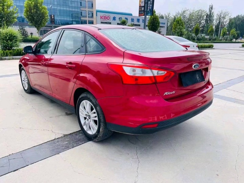 枣庄15年福特福克斯8