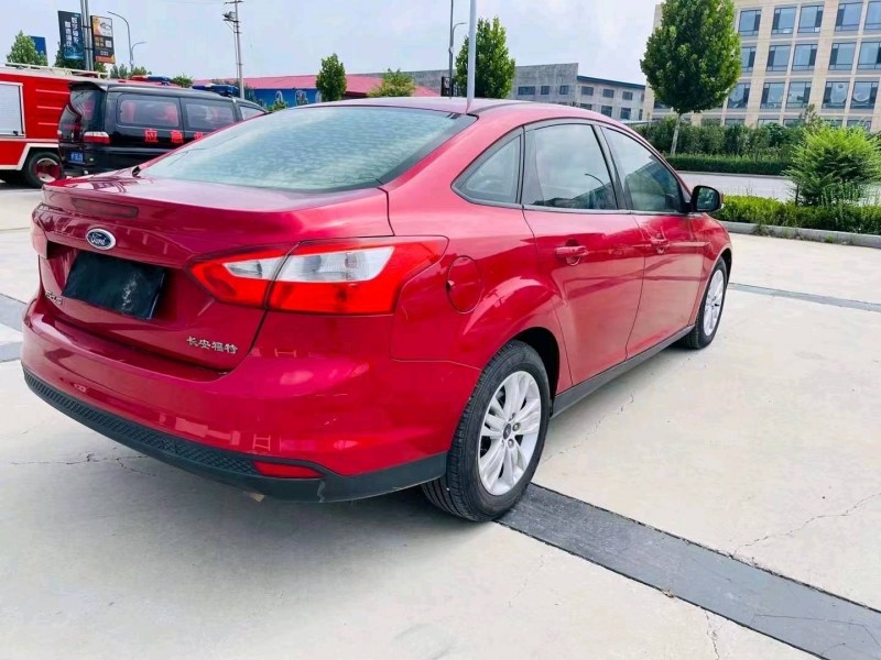 枣庄15年福特福克斯9