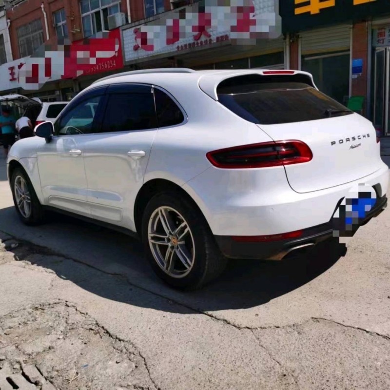枣庄15年保时捷Macan3