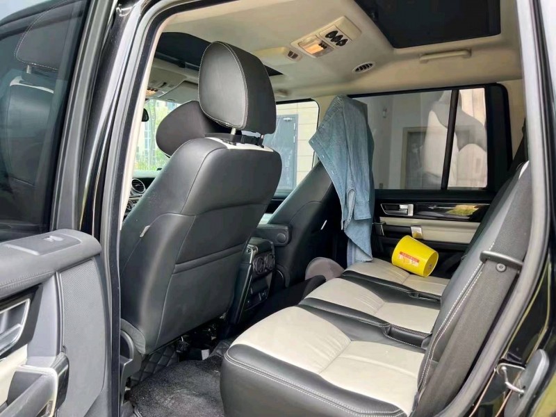 衡阳14年路虎发现5