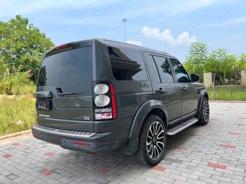 衡阳14年路虎发现8