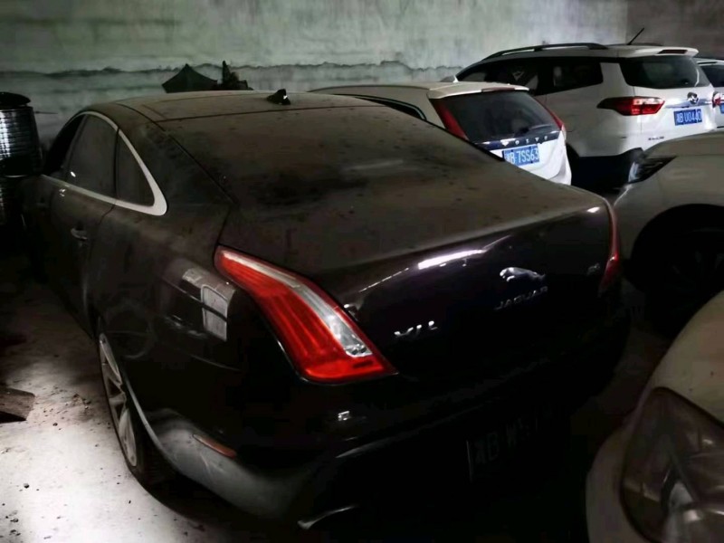 長沙15年捷豹XJL4