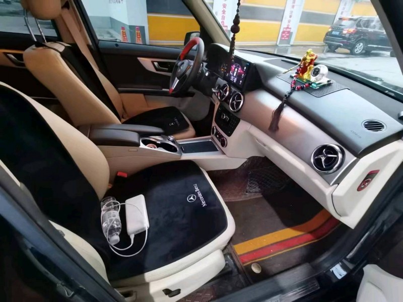 保定13年奔驰GLK6