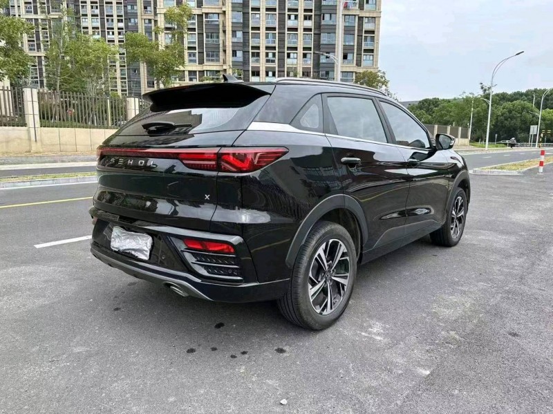 苏州23年江淮思皓QX8