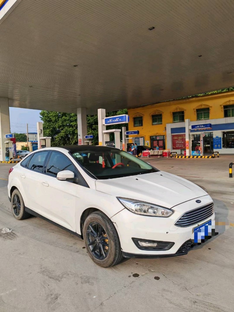 保定18年福特福克斯3