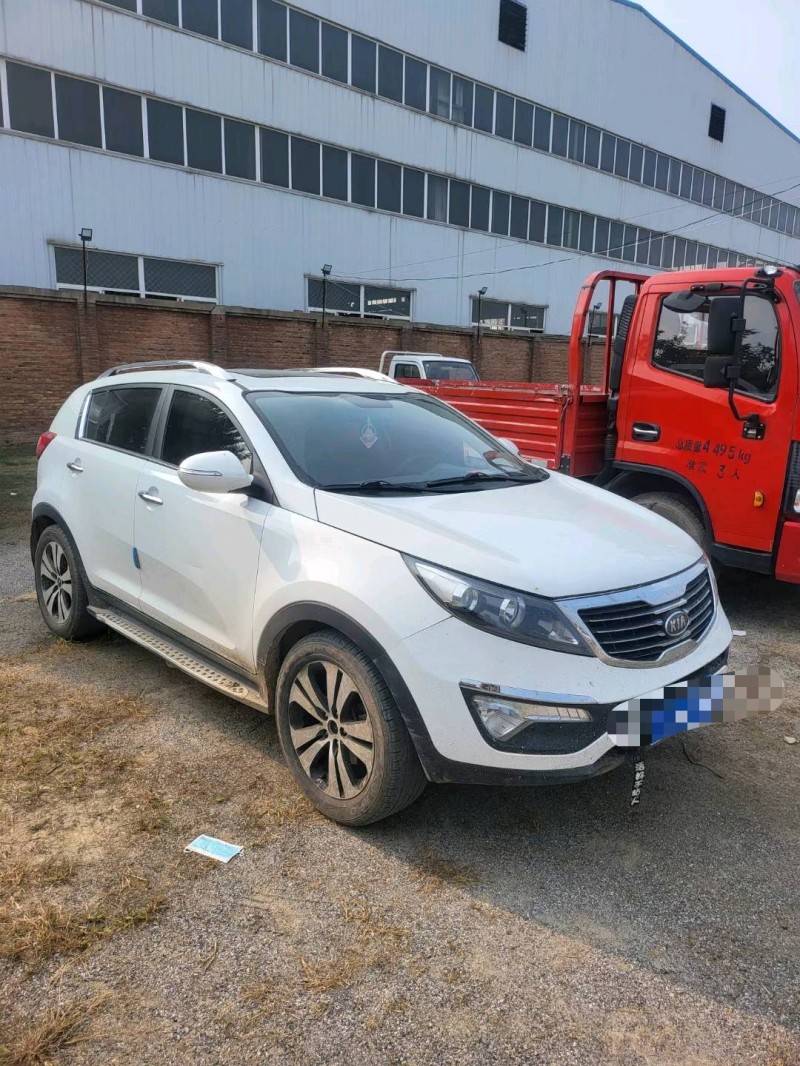 保定14年起亚智跑3