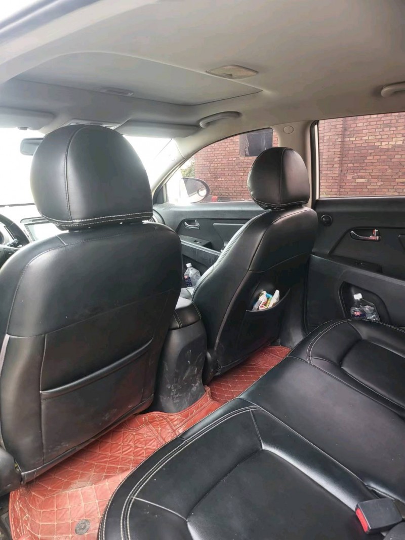 保定14年起亚智跑5