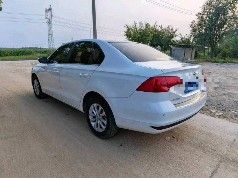 保定17年大众宝来5