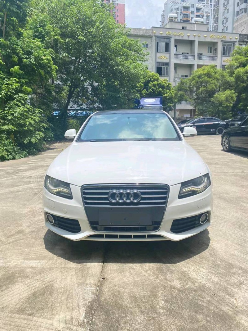 南寧12年奧迪A4L1