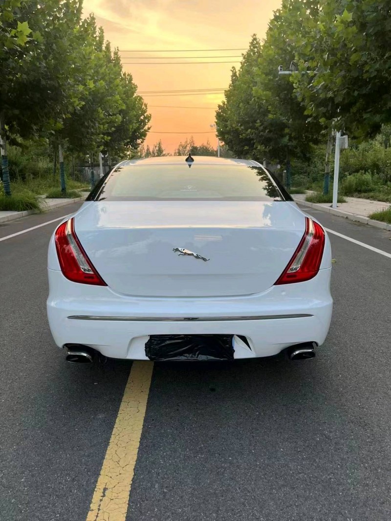 徐州13年捷豹XJL8