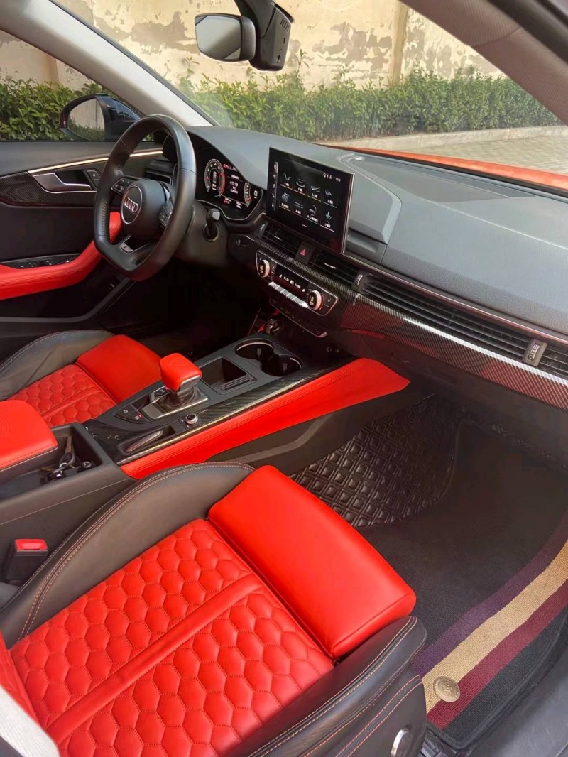 济南21年奥迪A4L8