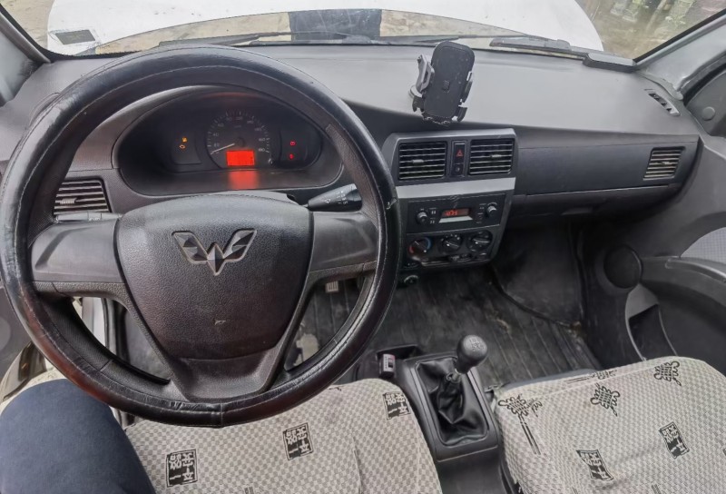 安順20年五菱汽車榮光6