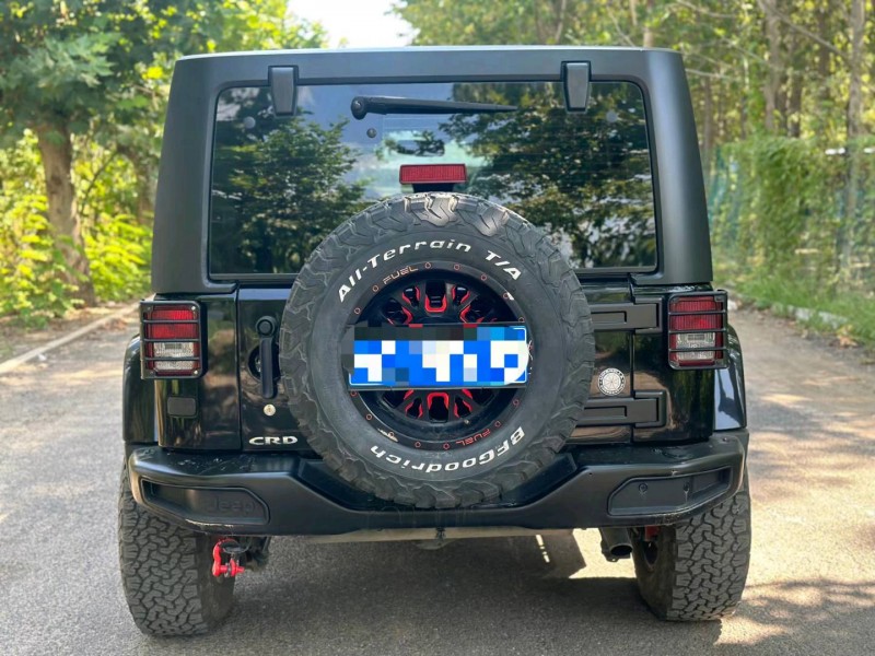 济南16年Jeep牧马人9