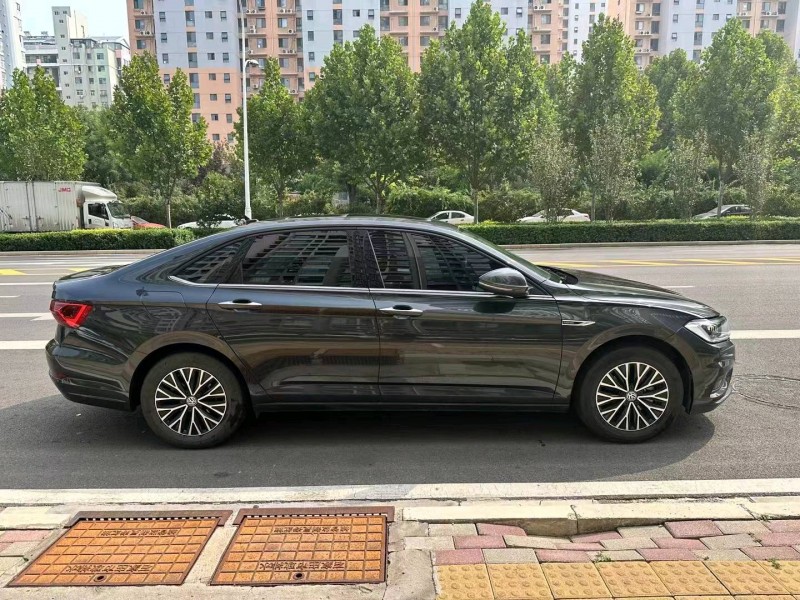 邯郸21年大众速腾2