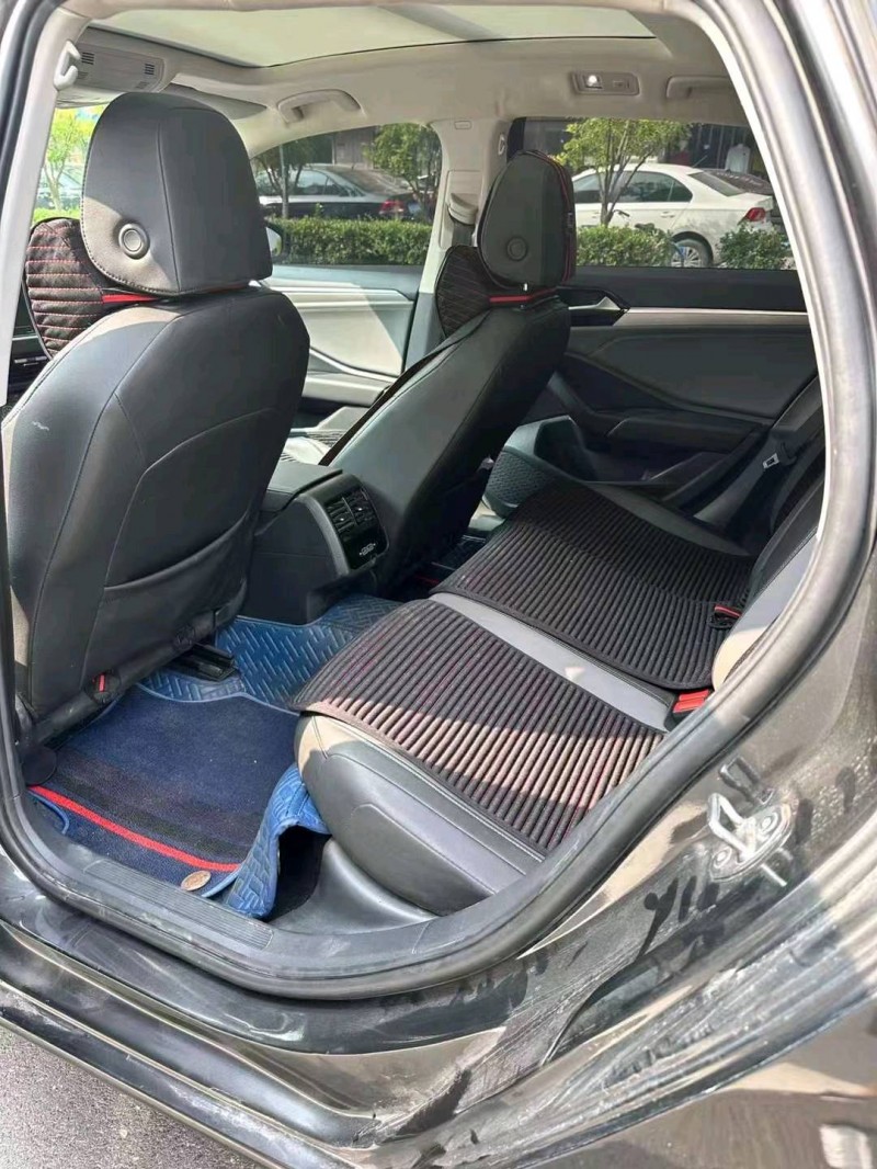 邯郸21年大众速腾4