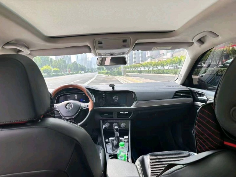 邯郸21年大众速腾5