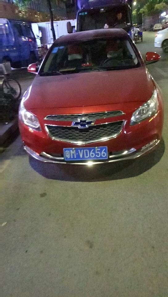 深圳16年雪佛兰科鲁兹1