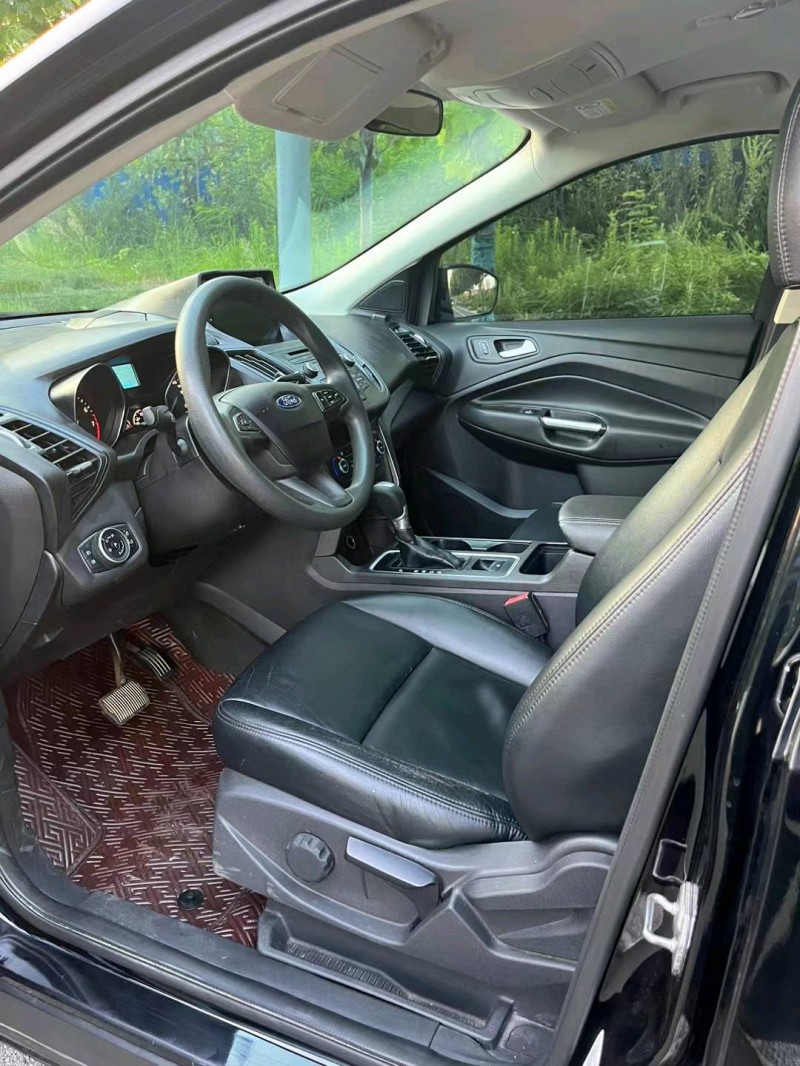 徐州16年福特翼虎5