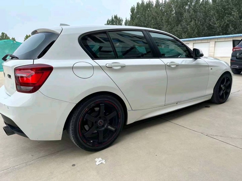 济南14年宝马1系7