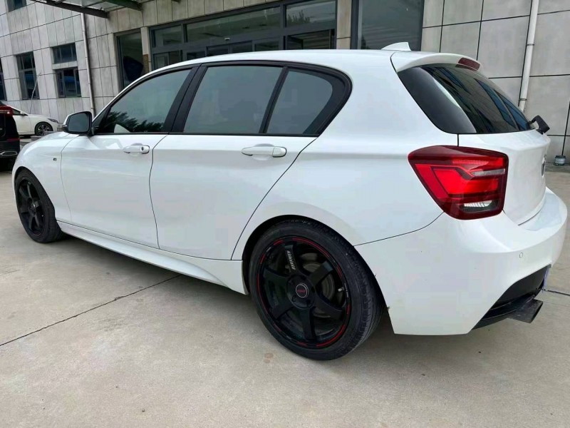 济南14年宝马1系8