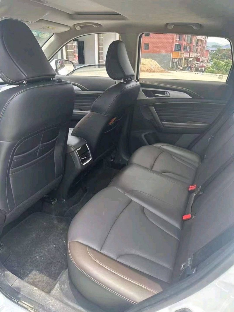 石家庄20年长安汽车CS357