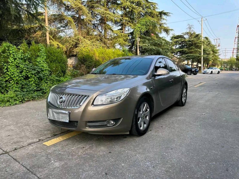 徐州12年别克君威2