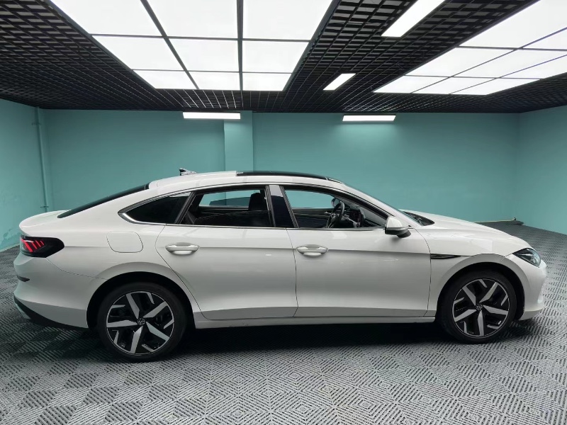 成都22年大众凌渡7