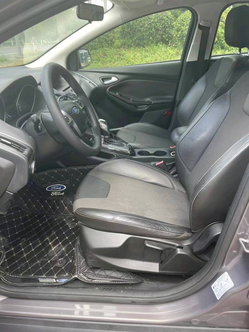 徐州14年福特福克斯8