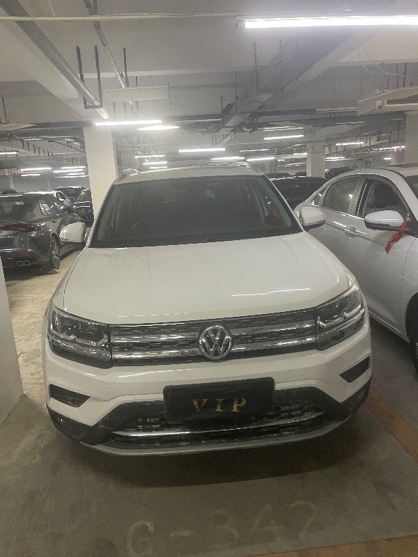 成都21年大众途岳2