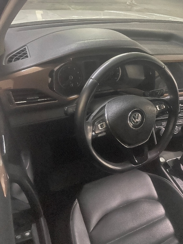 成都21年大众途岳4