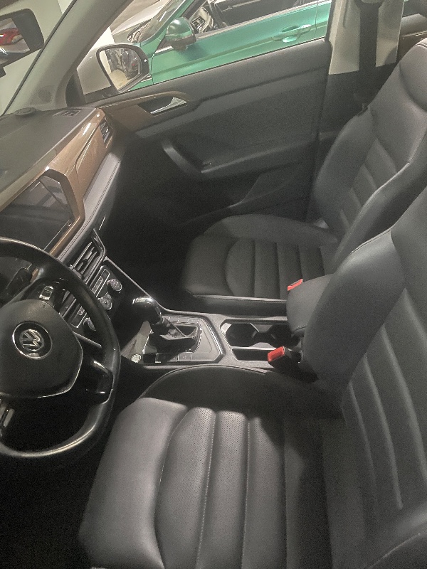 成都21年大众途岳6