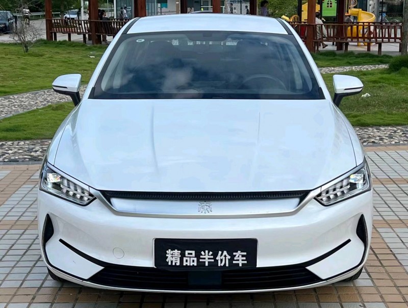 汕頭23年比亞迪秦1