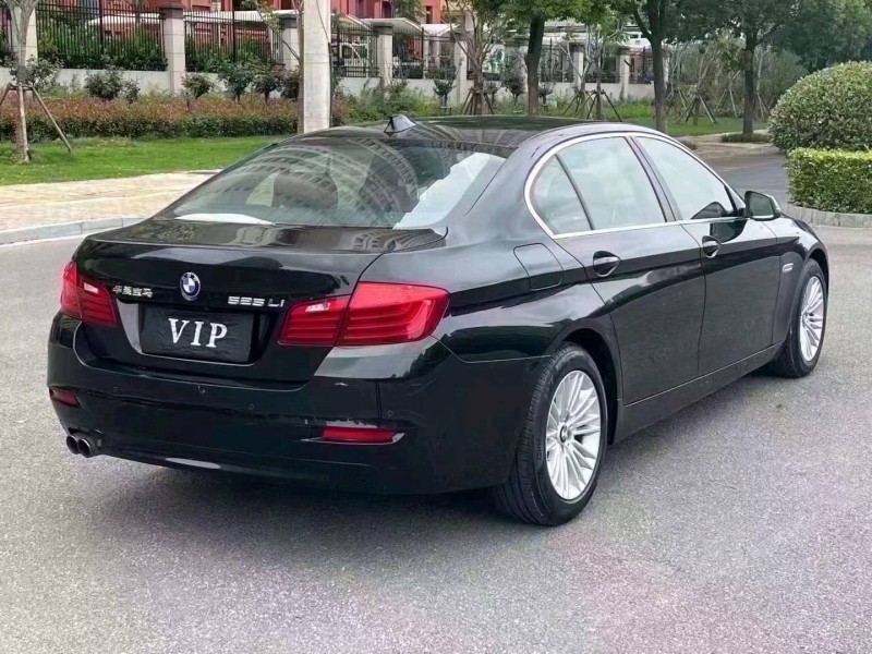 济南15年宝马5系3