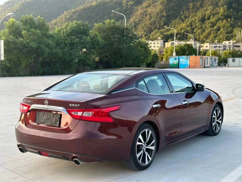 溫州16年日產西瑪8