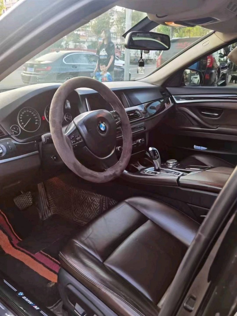 济南15年宝马5系3