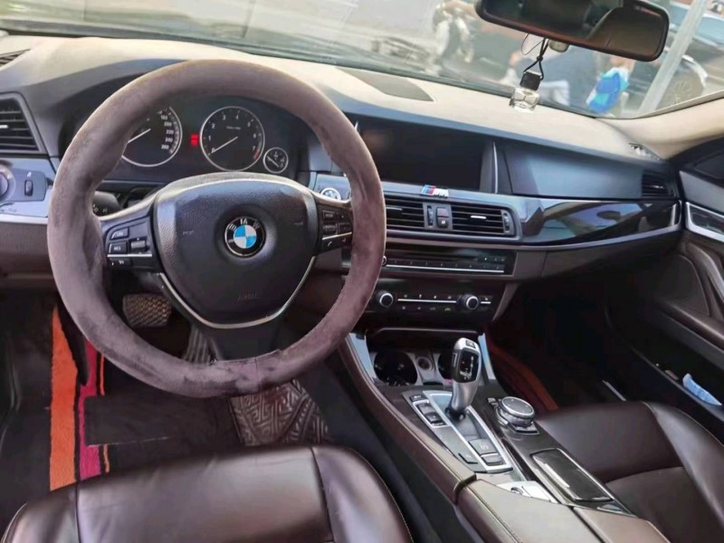 济南15年宝马5系6