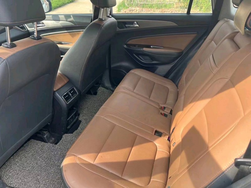 枣庄18年长安汽车CS756