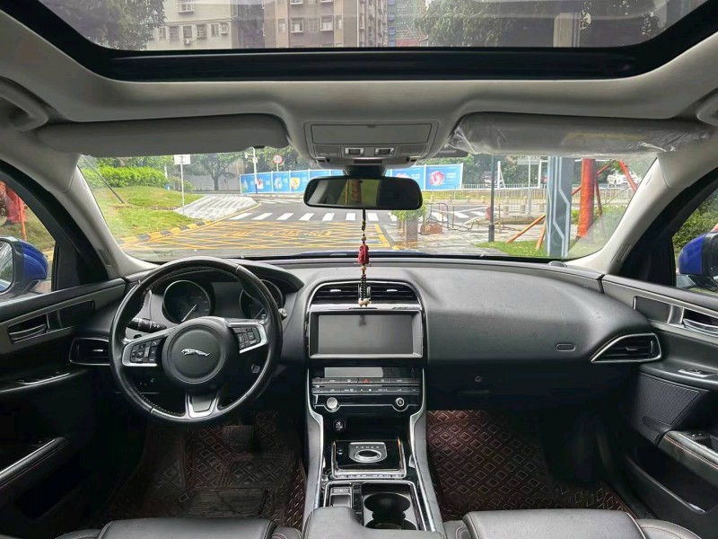 广州19年捷豹XEL5