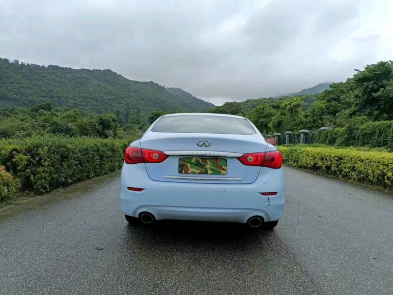 莆田14年英菲尼迪Q503