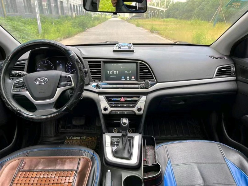 济南18年现代领动6