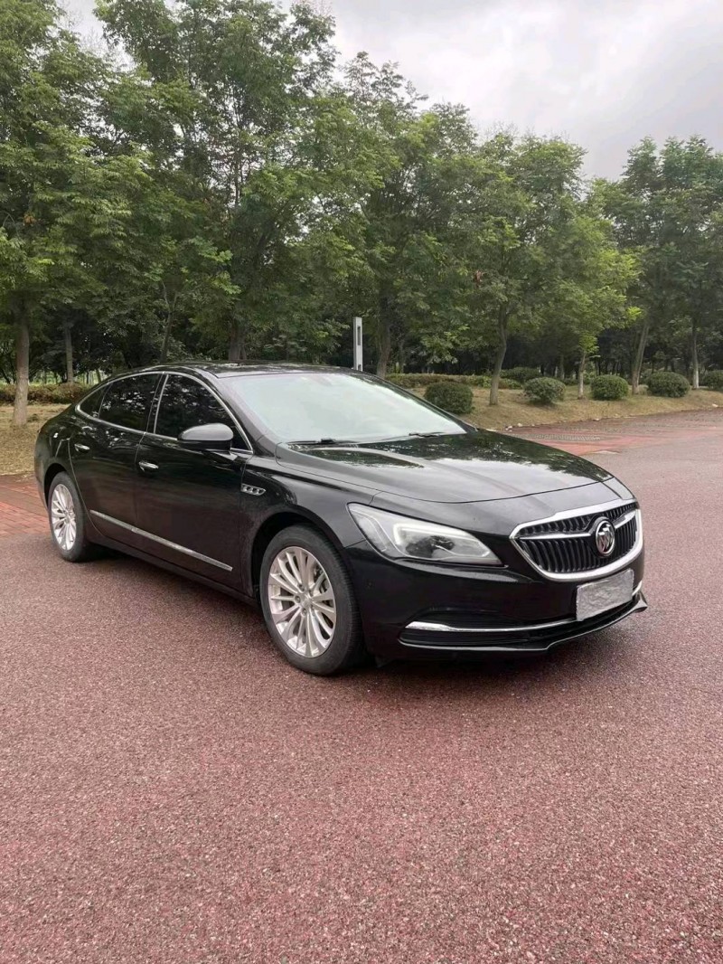 苏州19年别克君越6