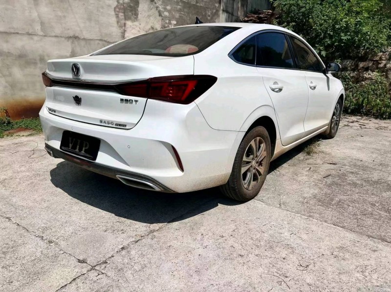 衡阳20年长安汽车逸动8