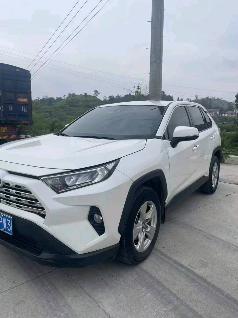 衡阳20年丰田RAV4荣放4