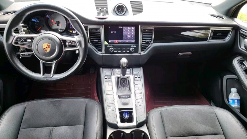 邯郸18年保时捷Macan5