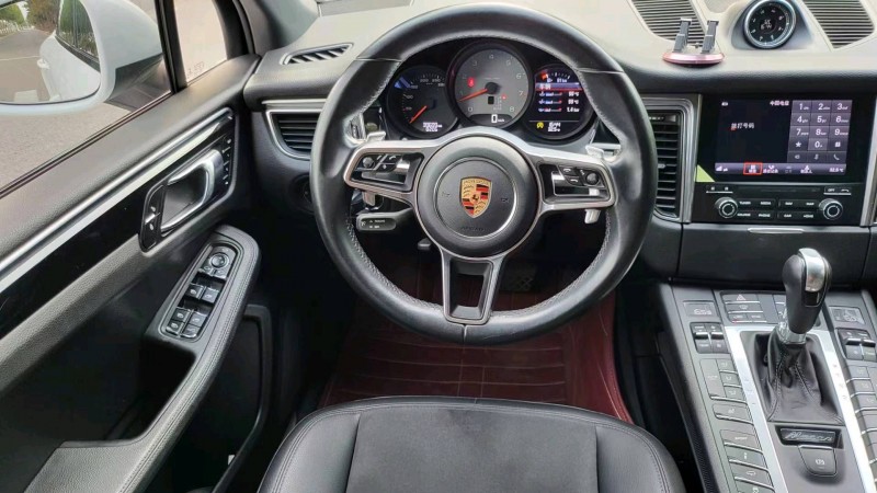 邯郸18年保时捷Macan6